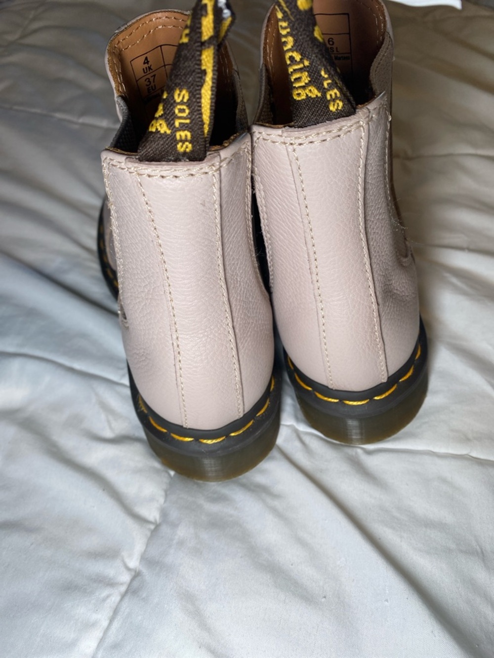 NWT Dr. Martens Women’s Chelsea Ankle Boots in off white-cream color - Picture 2 of 8